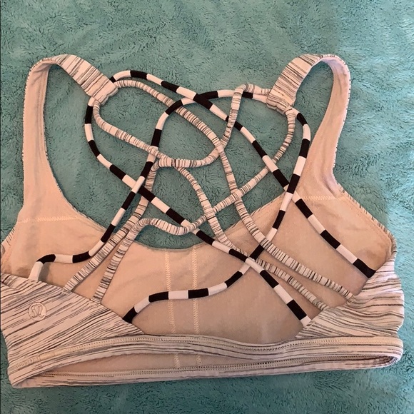 lululemon sports bra - Picture 2 of 3